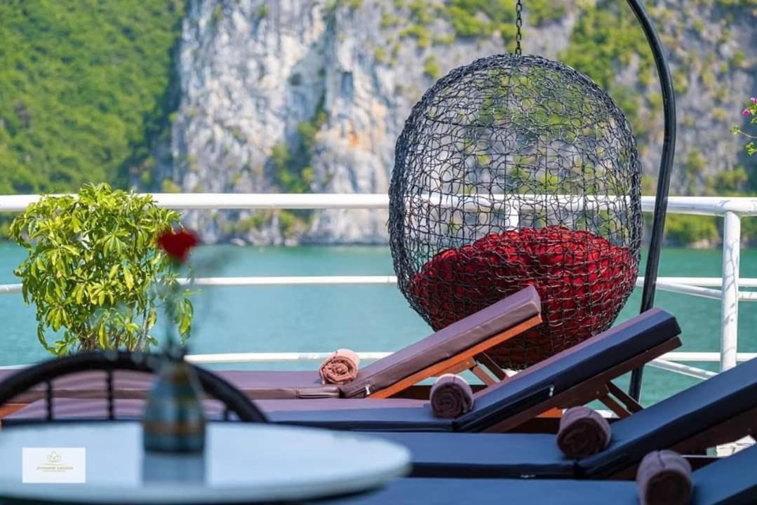 Cat Ba Valentine Hotel Dong Khe Sau 외부 사진
